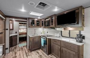 AMAZING BUNKHOUSE CAMPER!