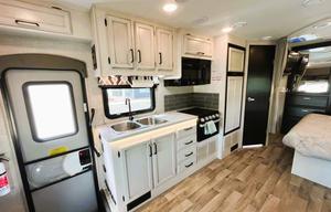 Book NOW ! 2022 Top-rated Luxury Vanilla Redhawk
