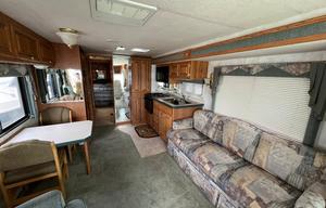 2000 Holiday Rambler Ambassador 34PBS