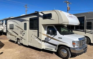 2019 Coachmen RV Leprechaun 270QB Ford 350
