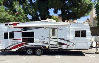2008 Weekend Warrior Superlite 29ft sleeps 8