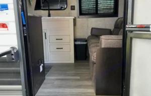 2022 Jayco Jay Flight Omne2485