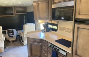 2019 Newmar Bay Star 3124