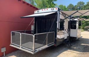 2015 Voltage V3600 RV rental photo 3