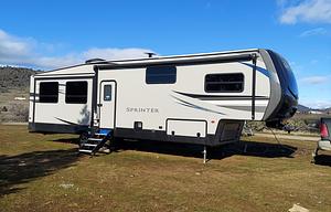 2019 Keystone RV Sprinter Campfire Edition 31FWMB
