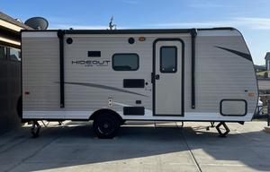 Hideout Bunkhouse-Easy Tow