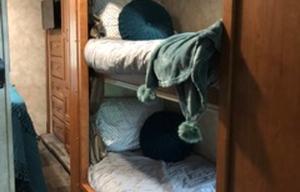 2019 Winnebago Spirit Bunk beds