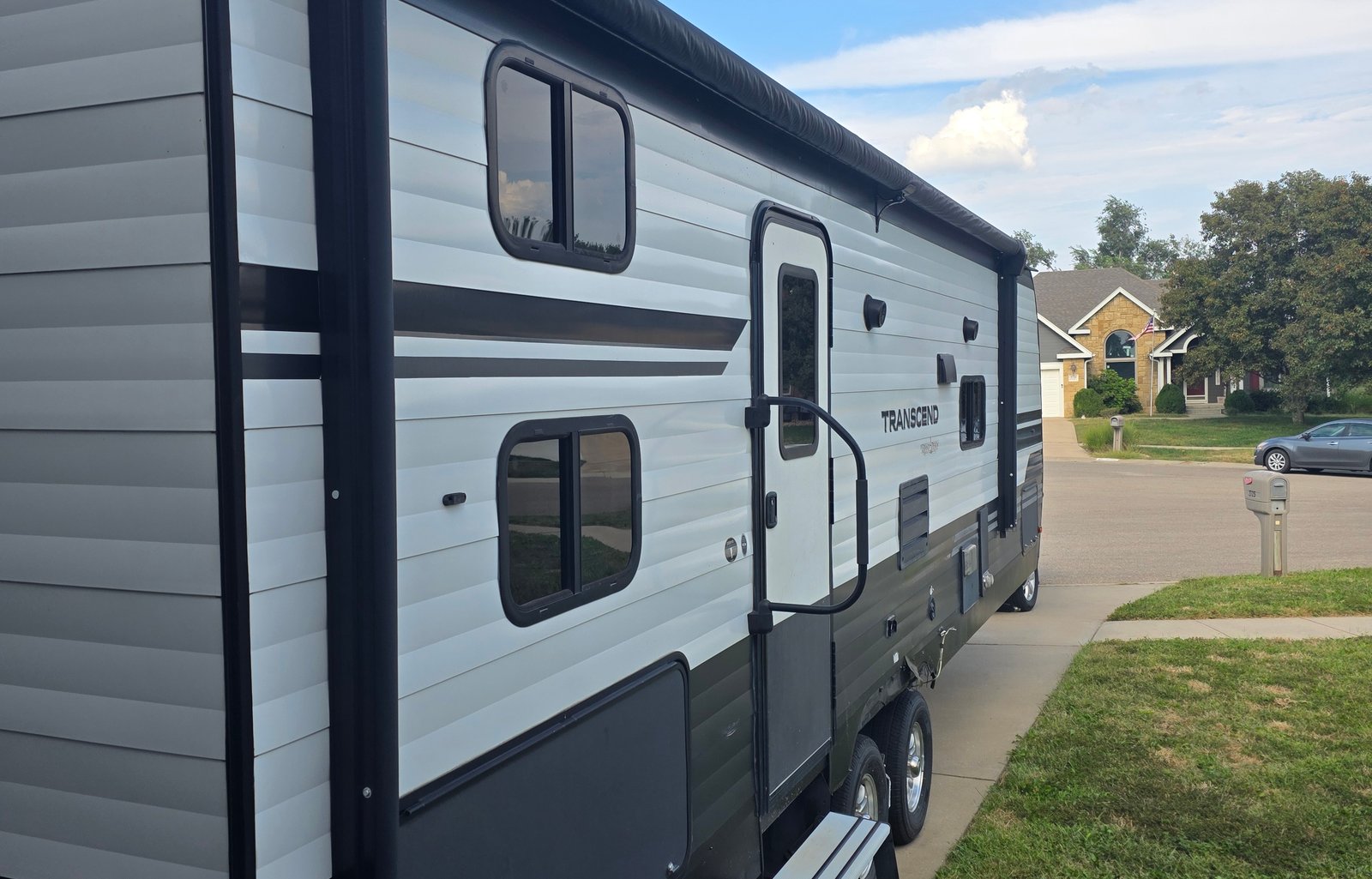 2018 Grand Design Transcend 29BHS