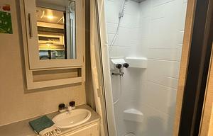 Honey Pod | Couples Solar Escape '22 Rpod