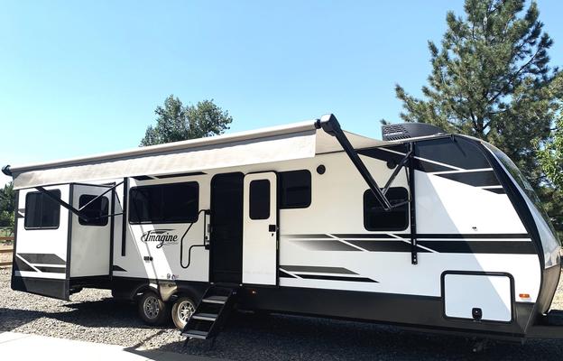 Luxury family camping