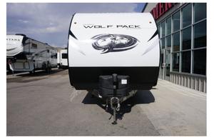 Newer 2021 Family Fun Toy Hauler