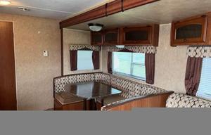 28' DUTCHMEN SLEEPS 6 FULLY STOCKED