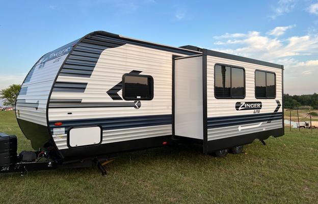 2022 CrossRoads RV Zinger Lite ZR270BH