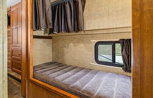 Top Rated: Winnie for family travel with bunk beds