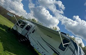 2022 Jayco Eagle 355MBQS luxury fifth wheel!