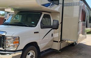 2018 Gulf Stream RV Conquest Class C 6245