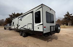 2022 Forest River RV Cherokee Alpha Wolf 26RL-L RV rental photo 4