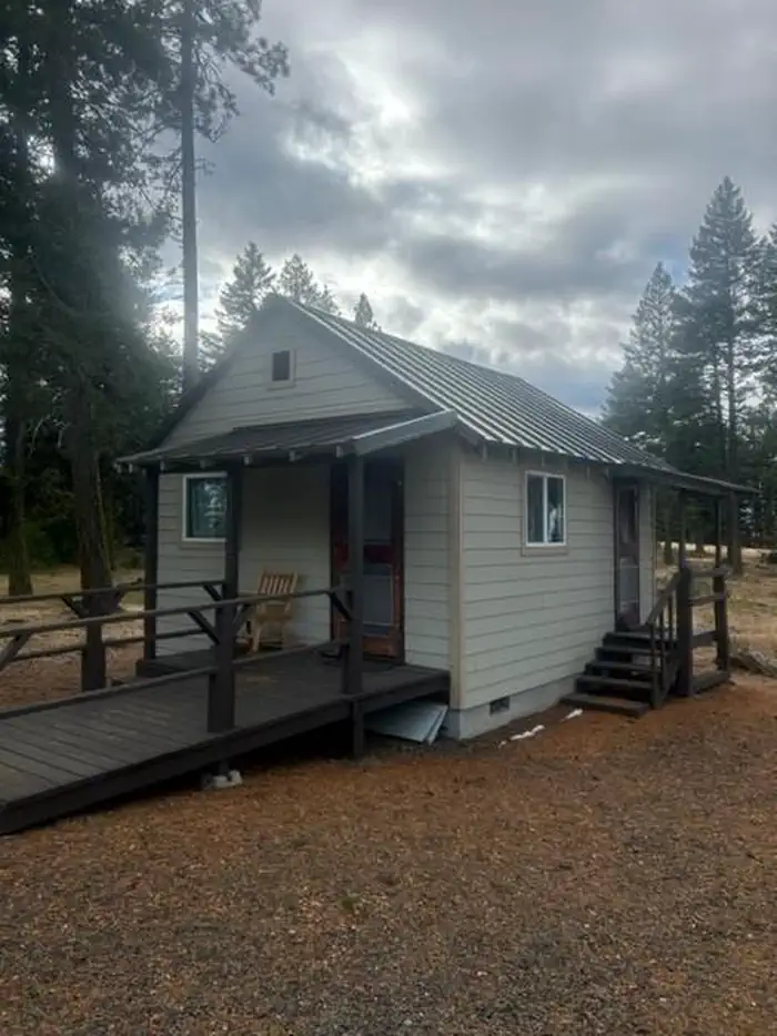 Tamarack Cabin
