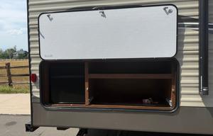 Dreamin RV - Large Camper Ready for Adventures