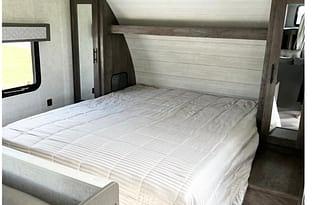 New, Super Clean Getaway Camper! Great for PSU