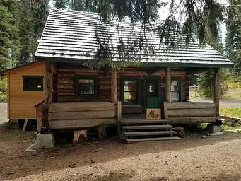 ADAMS RANGER STATION pic 4