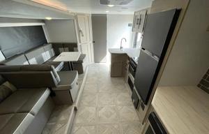 Beautiful forest river, sleeps 10!