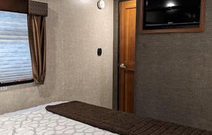 2014 Keystone RV Fuzion 371