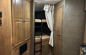 Keystone Laredo 2015 RV Trailer Rental