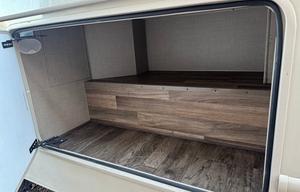 Compact Alaska RV – Simple & Stress-Free Driving