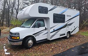 2024 Thor Motor Coach Geneva 22VT RV rental photo 2