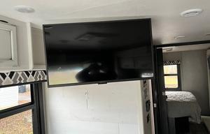 2021 Jayco Alante 29S RV rental photo 5