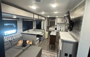 *LUXURY DELIVERED TO YOU!*  HIGHLAND HIDEAWAY