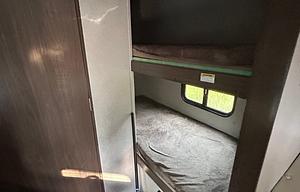 2018 Keystone RV Hideout 192LHS RV rental photo 10
