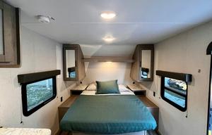 **BRAND NEW Ready for your National Park adventure
