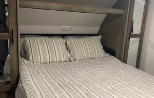 Mathews' Fam Home on Wheels
