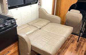 Group-Friendly Jayco Greyhawk Bunk Floorplan