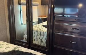'Quinn' 2018 Thor Motor Coach Quantum WS31
