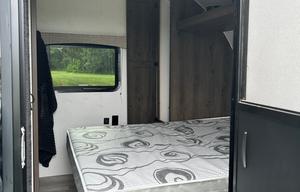 2022 Viking Viking 262BHS RV rental photo 5