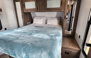 Clubhouse - Ultimate Family Camper