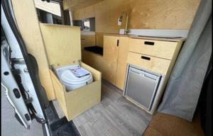 2022 Ford Etransit XLT high roof RV rental photo 3