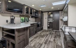 2023 Grand Design 235BH – Fully equipped!
