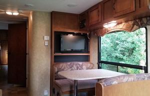29' Coachmen Catalina delivered Clean & Safe!