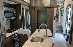 2019 Montana 3855BR RV rental photo 19