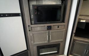 2021 Dutchmen RV Kodiak Ultra-Lite 296BHSL