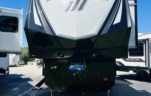 2025 Momentum M-Class 395MS RV rental photo 3