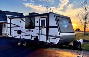 2015 Travel Star 227CKS RV rental photo 2