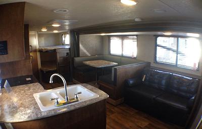 2017 salem cruise 27 ft