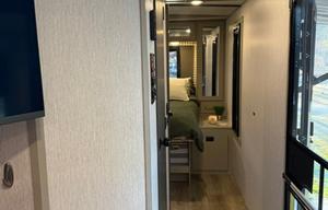 2025 Luxury Forrest River Salem Hemisphere