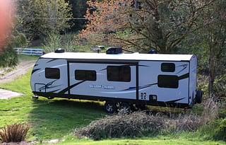 The Kottre's 2018 Cruiser RV Shadow Cruiser