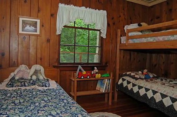 HAMMA, Loop: AREA HAMMA HAMMA CABIN